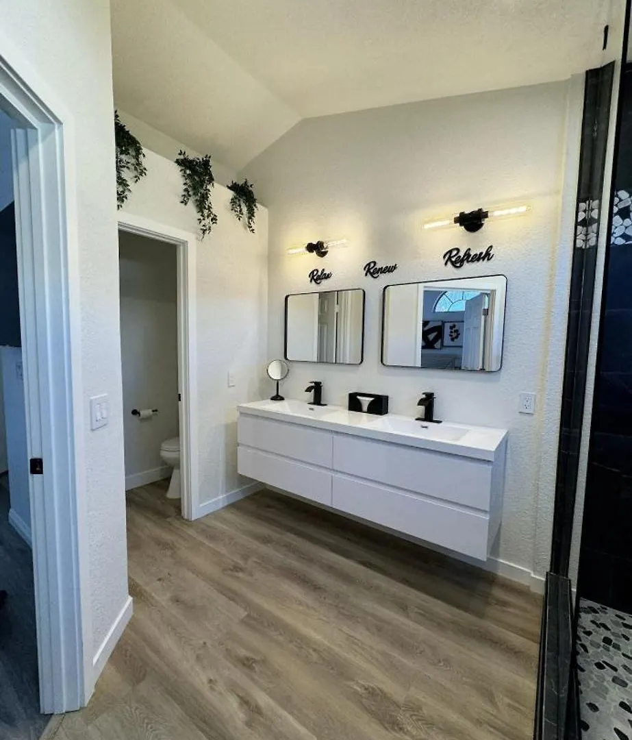 Villa Blue Waterfalls Las Vegas